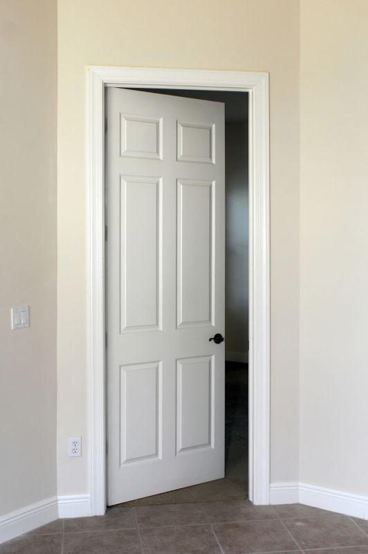 Accordion Door Repair in Alpharetta, GA